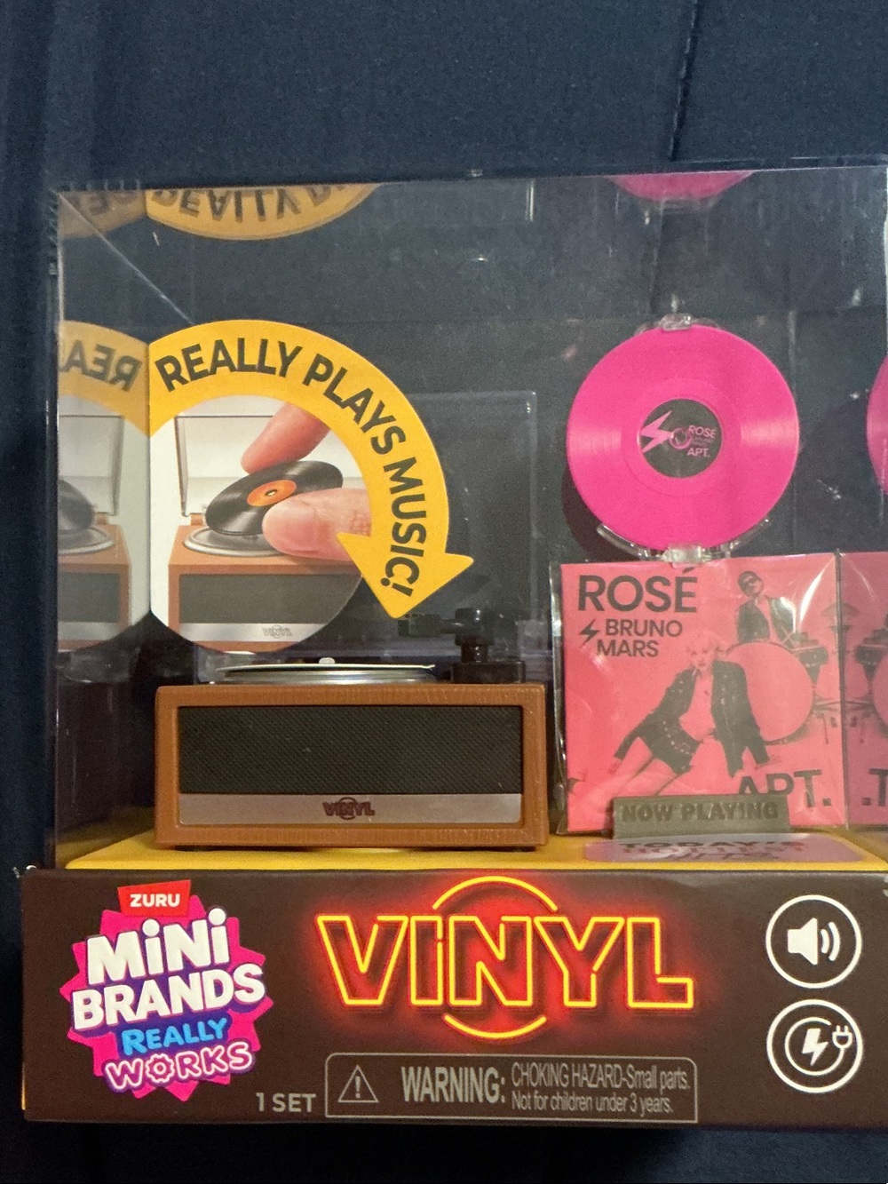 ZURU Mini Brands Vinyl Portable Turntable with ROSE Bruno Mars